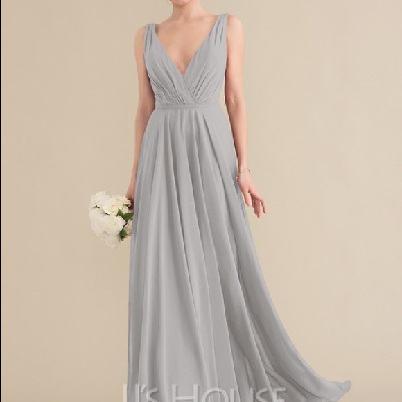 Bridesmaids Dress in Silver size 10 (size 6 normally) - Picture 1 of 4